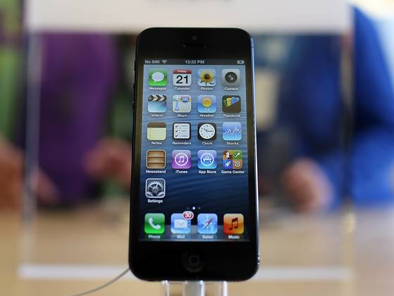 Google Maps now available as iPhone app