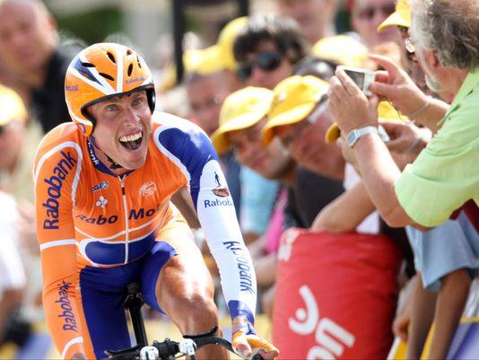 Another professional cyclist comes clean on doping