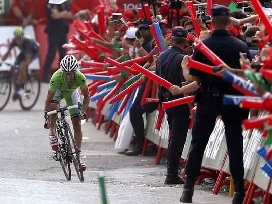 Daniel Moreno takes Vuelta lead with 2nd stage win