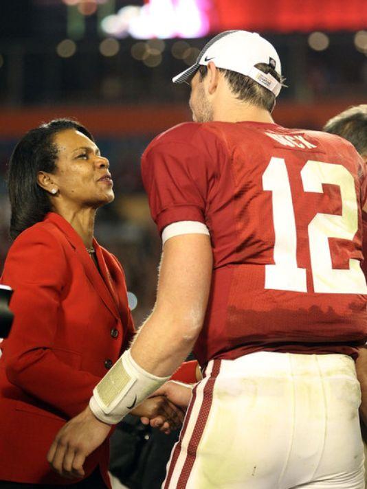 ‘A student of the game,’ Condi Rice ignores doubters