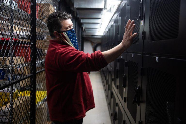 Federal money to SpaceX may hurt public broadband efforts in WA