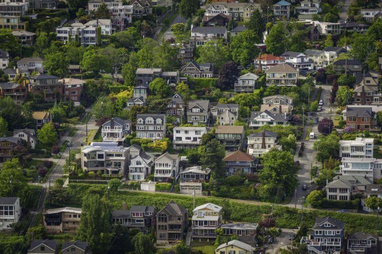 Report: Rent prices in the Seattle metro area grew exponentially over the past year