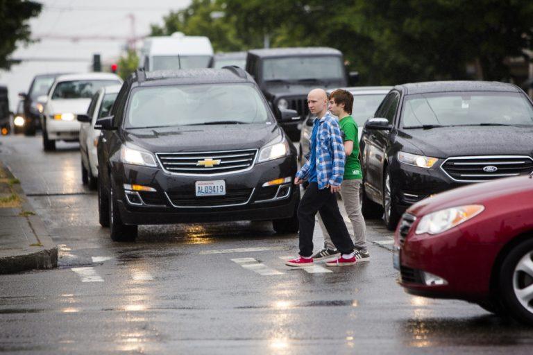 'Don't block the box': Seattle to install new traffic cameras to catch drivers blocking crosswalks
