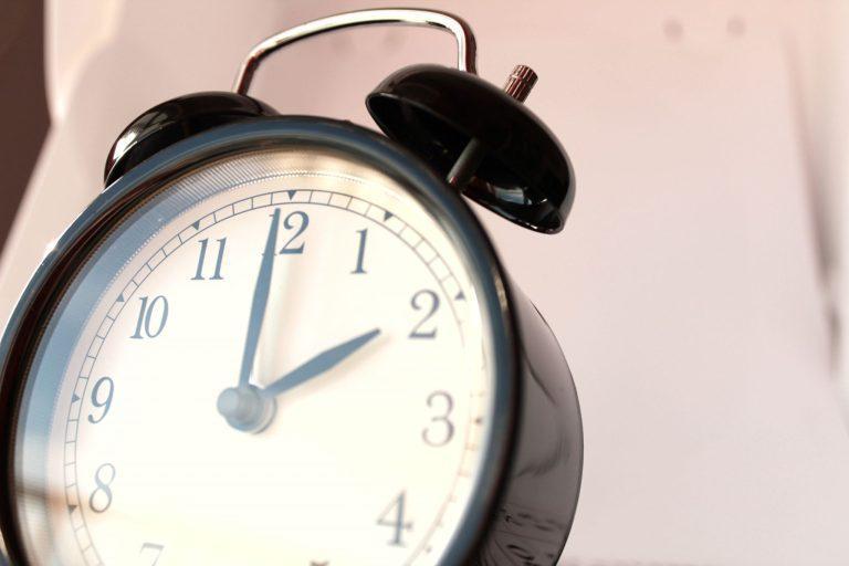 A new bill could put Washington state on permanent standard time