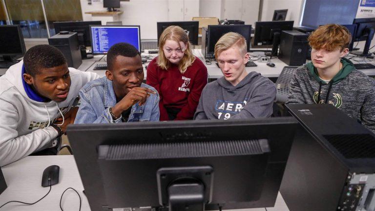 WA schools prepare for potential Russian cyberattacks