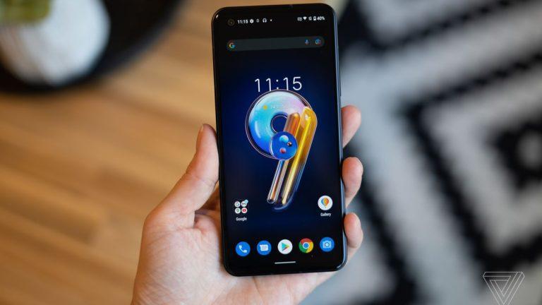 Asus Zenfone 9 review: one for the small phone superfans