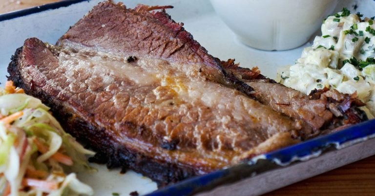 Best BBQ in Seattle for Finger-Lickin’ Smoked Meats