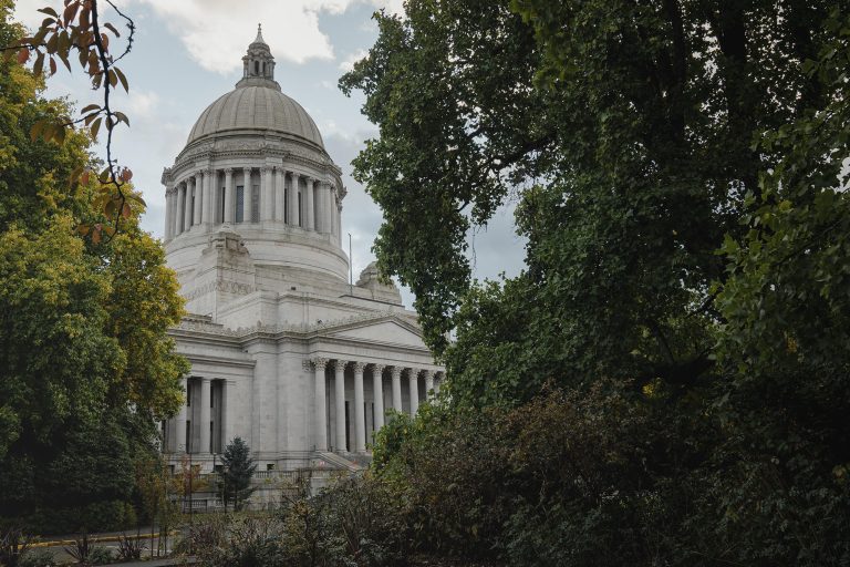 Can Catholic lobbyists agree to a child abuse reporting law?