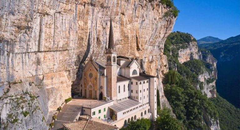 8 Incredible Hidden Gems in Europe You Didn’t Know Existed