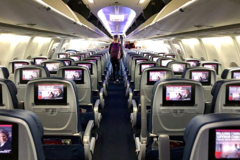 Major North American Airline To Offer Free Wi-Fi Starting In Spring 2025