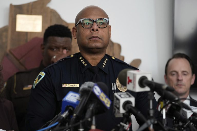 Mayor Harrell picks Wisconsin chief Shon Barnes to lead Seattle PD
