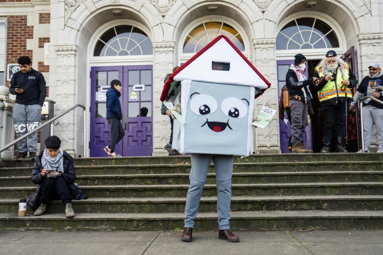 Seattle poised to pass ‘excess compensation’ tax for social housing