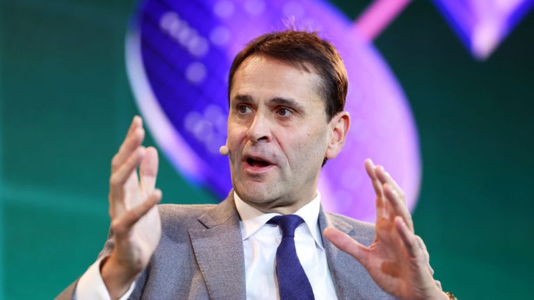 ASML’s boss has a warning for Europe