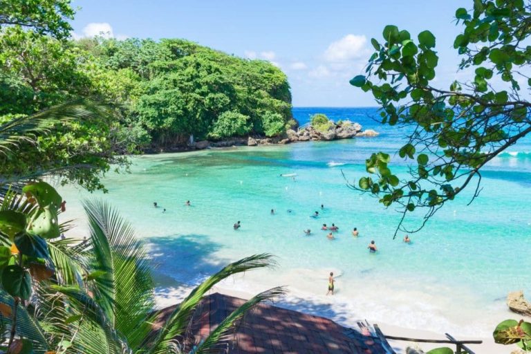 Is JAMAICA Safe? Travel Advisory 2025