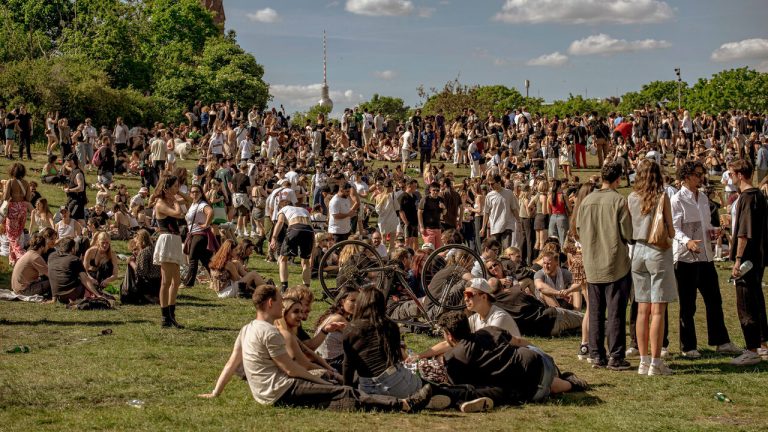 Germany thinks about cancelling a public holiday
