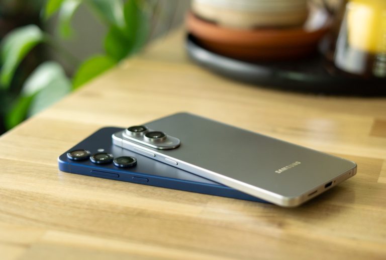 The Samsung Galaxy S25 Edge is a big phone with small phone energy