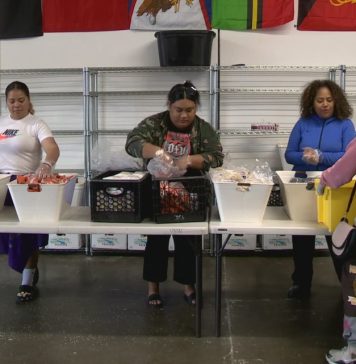 Tukwila families turn to free market after week without SNAP aid