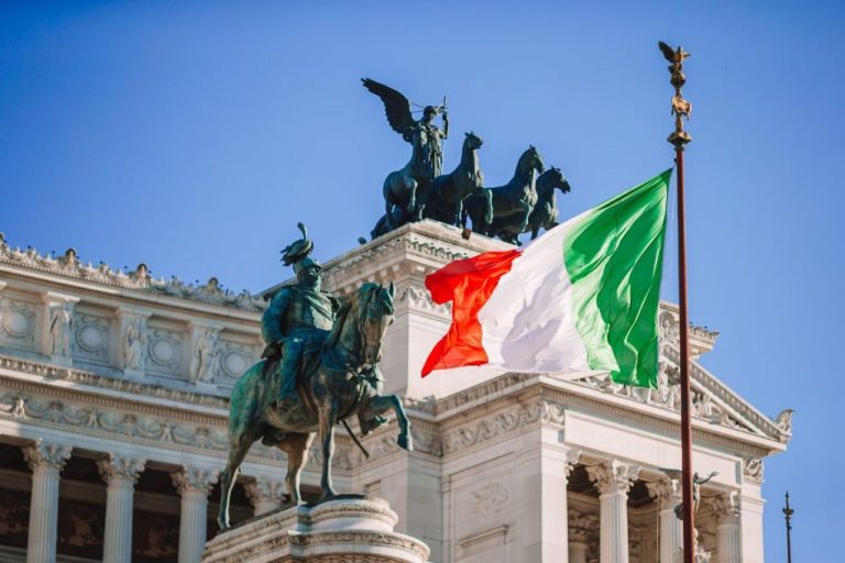 Canada Issues Travel Warning for 7 EU Countries Amid Visa Delays, Scams, and Travel Disruptions