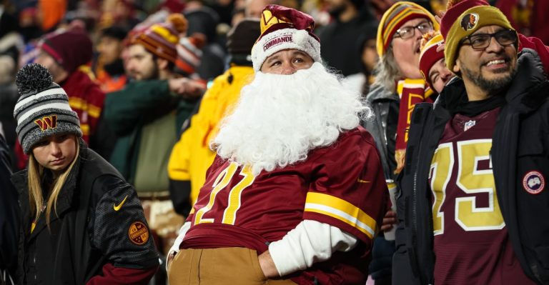NFL Expert Picks for Week 17 of 2025