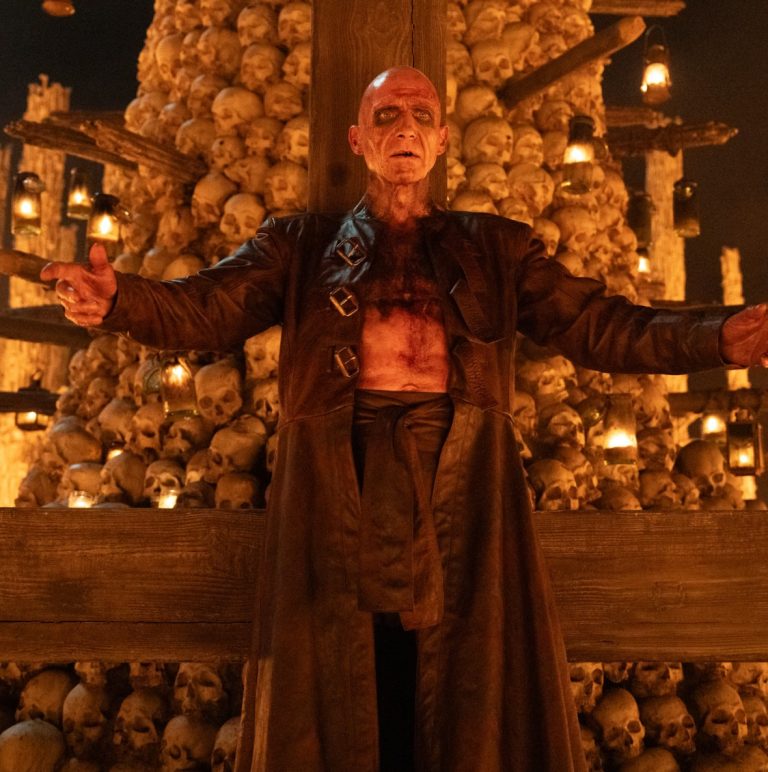 The Bone Temple turns 28 Years Later into a terrifying crisis of faith