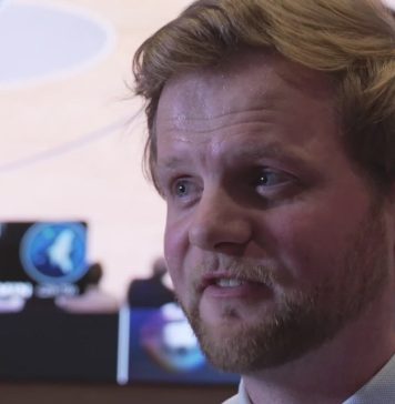 Big money, bigger hype: Seahawks fans flock to bet on Super Bowl