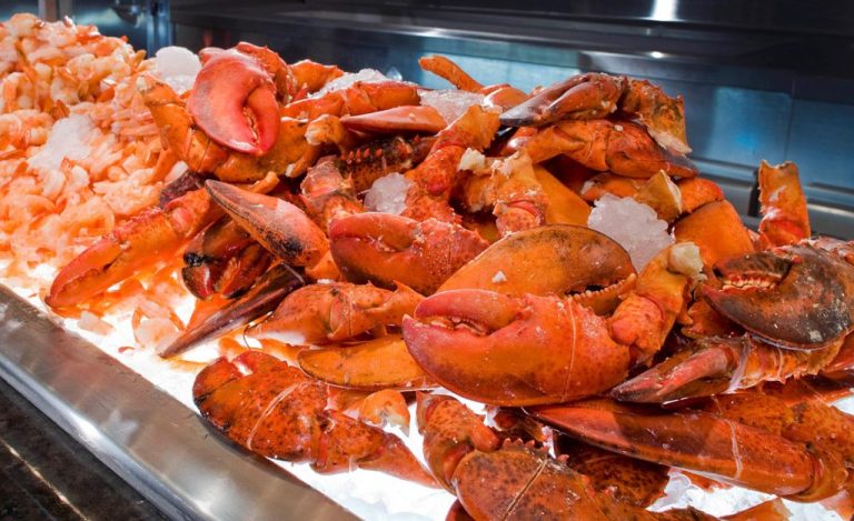 This Exclusive LA Seafood Restaurant Was Named The Best Buffet in California