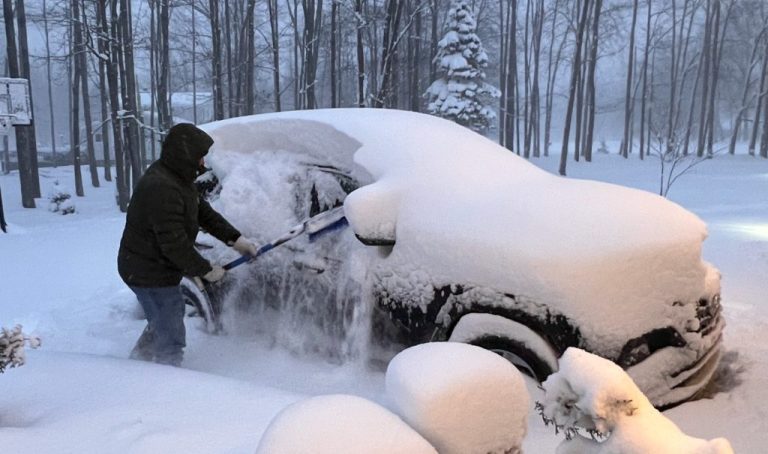 Heavy Snowstorm Warning Upgraded for Maine and New Hampshire as Forecast Worsens