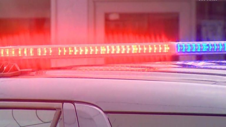 Suspected DUI driver arrested after chase with 4-year-old in car, police say