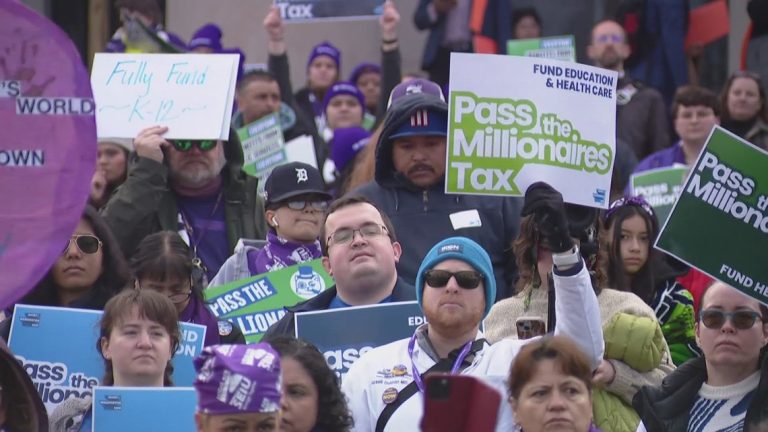 Hundreds rally in Olympia in support of ‘Millionaires Tax’