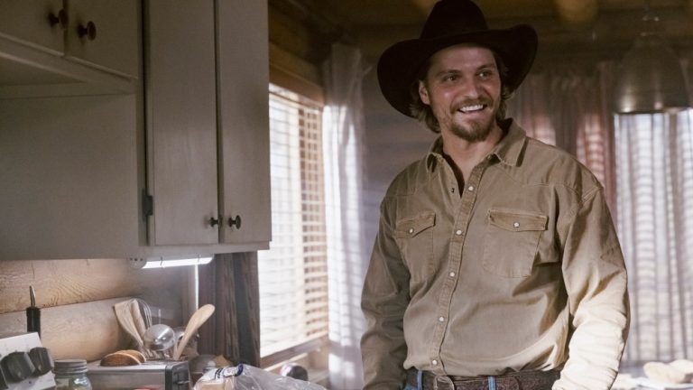 ‘Marshals’ Premiere Shocker: [SPOILER]’s Sudden Death Kicks Off ‘Yellowstone’ Spinoff With a Twist