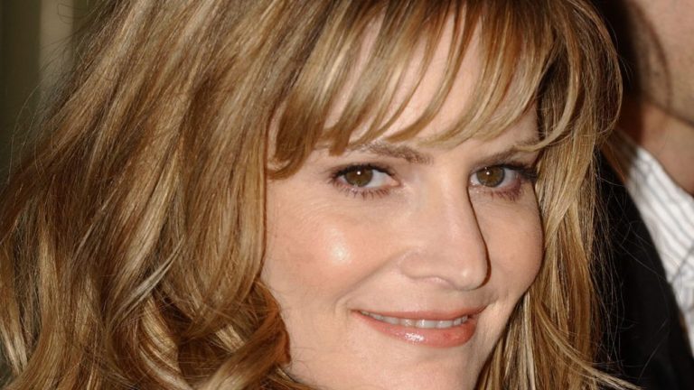 Jennifer Jason Leigh to Play John Malkovich’s Sister in Amazon’s Cop Thriller Series ‘Bishop’