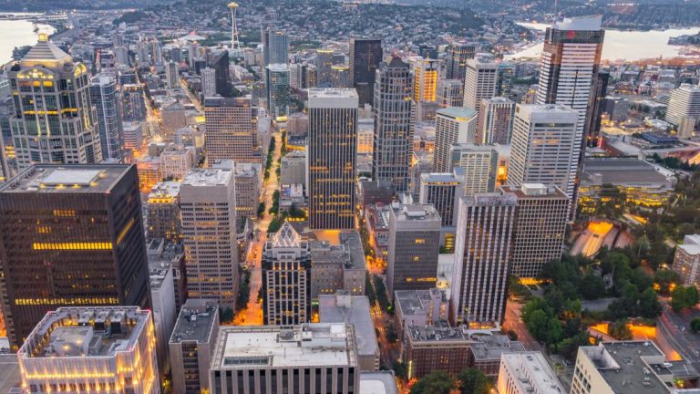 Headwinds hit Seattle hotels: Fewer Canadian tourists, shrinking profits