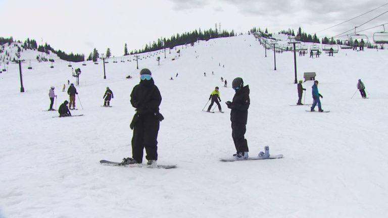 Here’s how much snow fell in the Cascades last week and what an atmospheric river means for snowpack