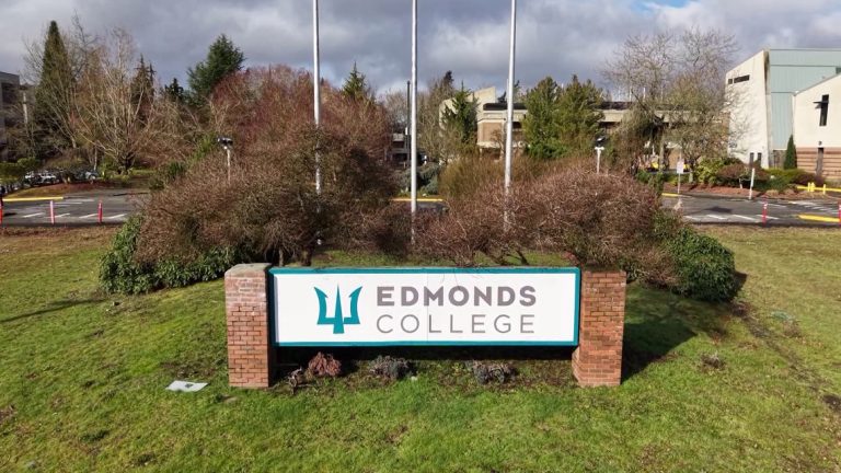 Potential cuts to Washington’s Running Start program could cost students thousands
