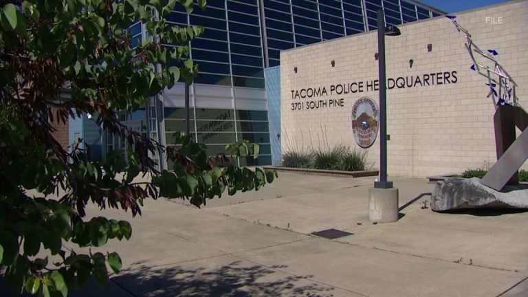 Tacoma man faces luring charge after telling 11-year-old girl, ‘Come in the car’