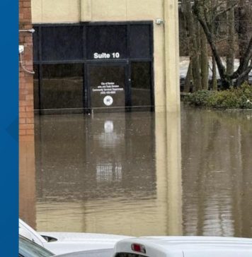 Water main break closes roads in Renton, prompts evacuations