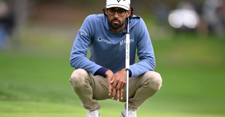 Akshay Bhatia has fascinating thoughts on deflection when putting
