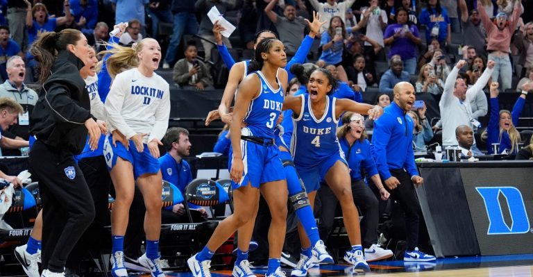 Ashlon Jackson’s spinning buzzer-beater vs. LSU is the shot of Women’s March Madness 2026