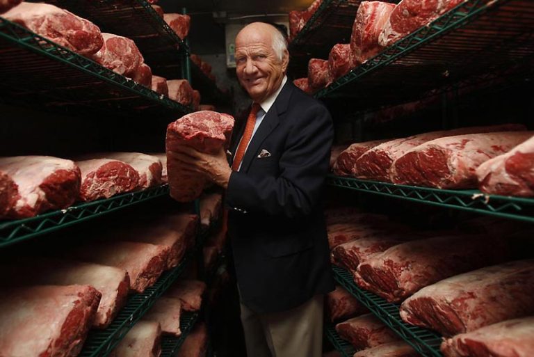 This Place Was Named The Best Prime Rib Restaurant in California