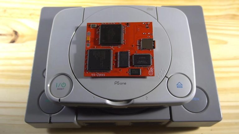 This Frankenstein PlayStation PCB reads games from microSD and outputs video over HDMI