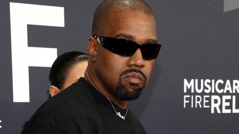 Kanye West’s ‘Bully’ Debuts at No. 2 on Albums Chart as BTS Holds Top Spot With ‘Arirang’
