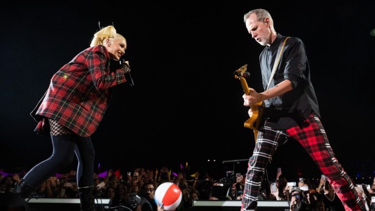 No Doubt’s Tom Dumont Reveals He Has Parkinson’s Disease: ‘It’s a Struggle Every Day’ — but ‘I Can Still Play Guitar’
