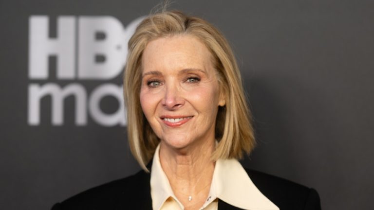 Lisa Kudrow Says the ‘Friends’ Writers Were ‘Mostly Men’ Who Stayed ‘Up Late Discussing Their Sexual Fantasies’ About Her Female Co-Stars