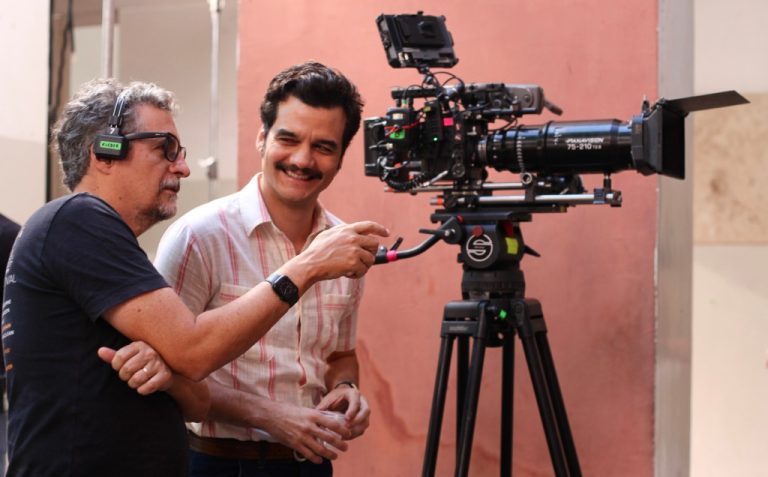 Kleber Mendonça Filho Working on Book About Touring ‘The Secret Agent,’ Praises Neon: ‘If You Have Neon as an Option, It Is Not Even a Choice’  (EXCLUSIVE)