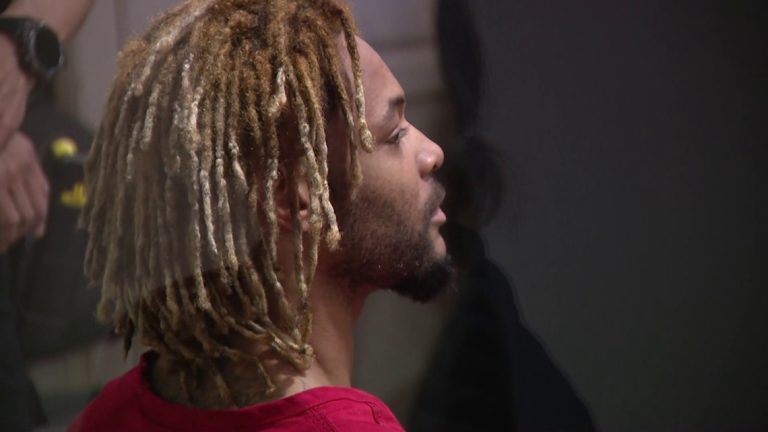 Suspect pleads not guilty to shooting, killing 2 men in Kent