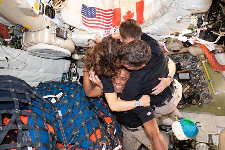 How to watch the Artemis II landing