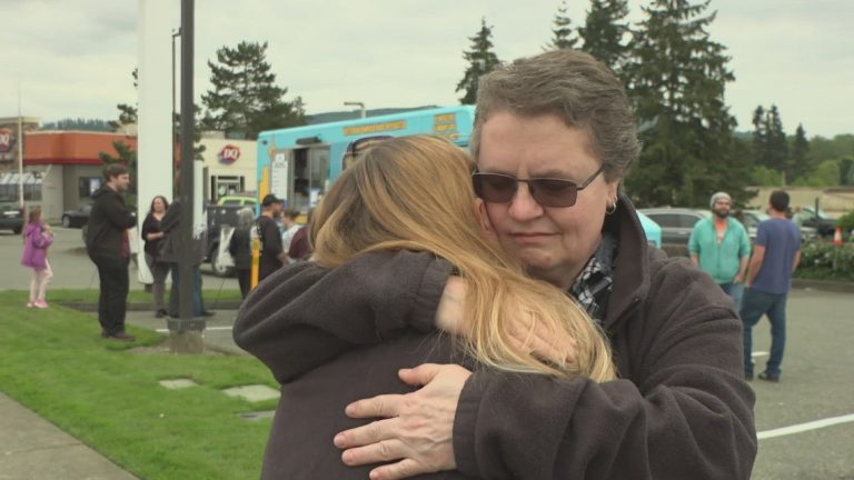 Fundraiser in Monroe supports 4-year-old after both parents killed in Highway 2 crash
