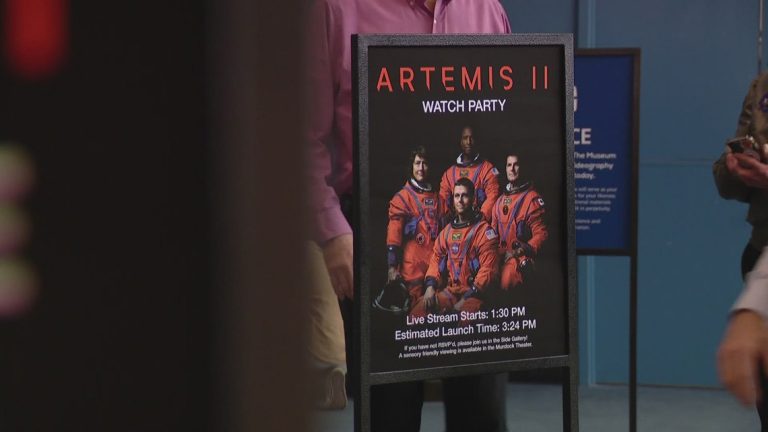 Seattle’s Museum of Flight hosts watch party for Artemis II launch