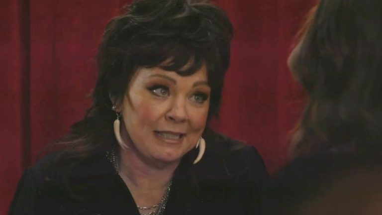Melissa McCarthy Hits on Mariska Hargitay as ‘Law & Order: SVU’ Guest Star: ‘I Know My Way Around a Pair of Handcuffs’