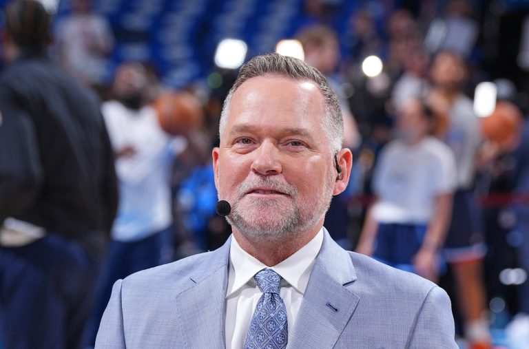 UNC basketball makes unexpected splash by hiring former Nuggets coach 